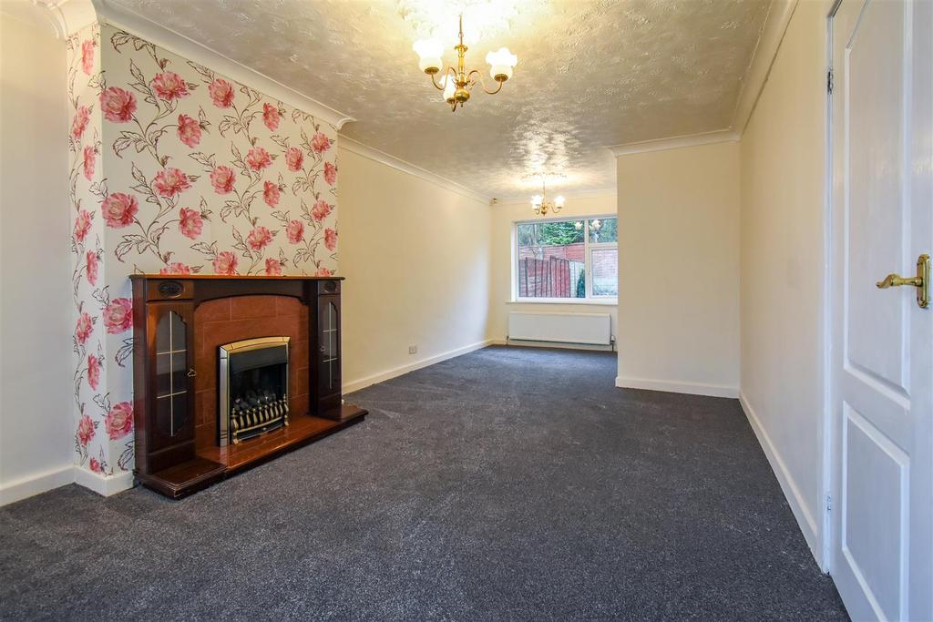 Living Room/ Dining Room