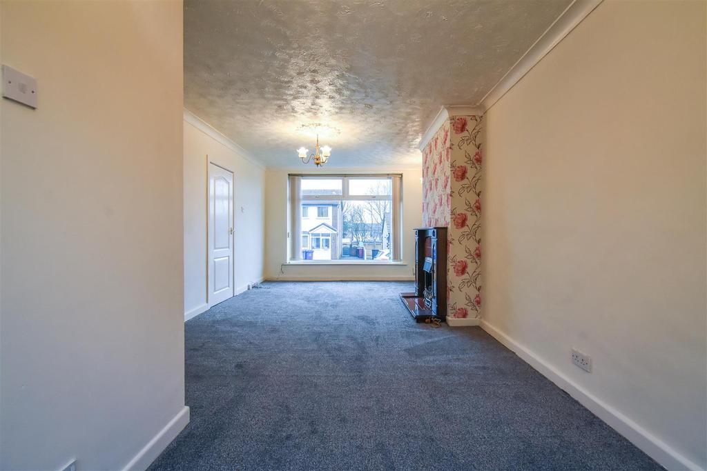 Living Room/ Dining Room