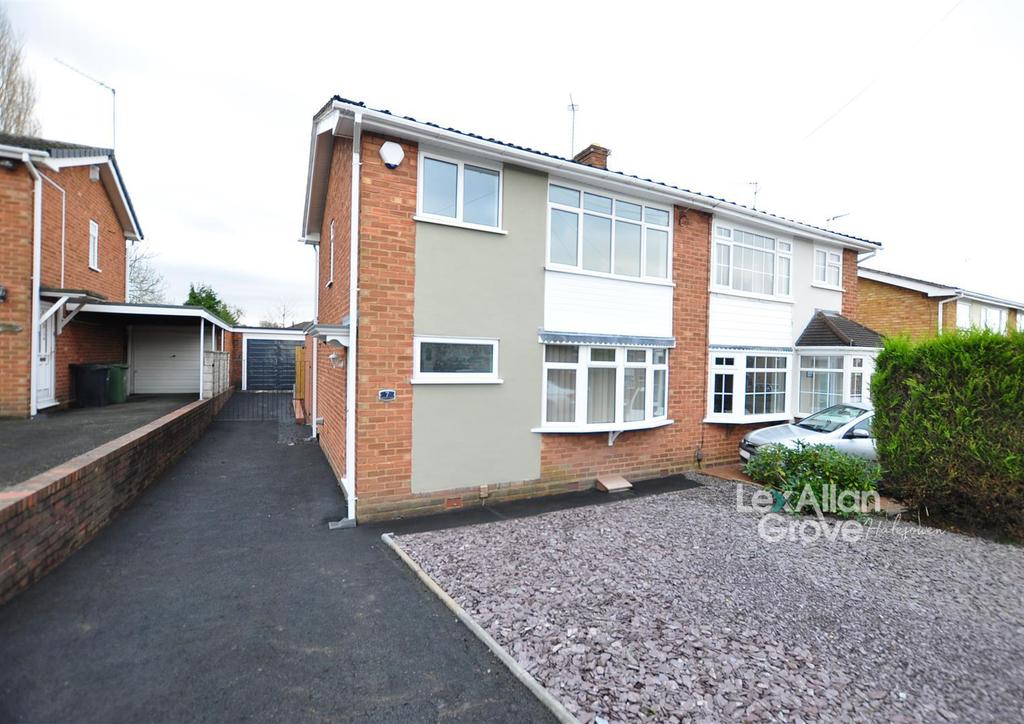Kempsey Close, Halesowen 3 bed semidetached house £275,000