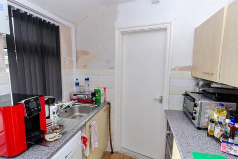4 Leo Terrace, Withernsea, HU19 2JD