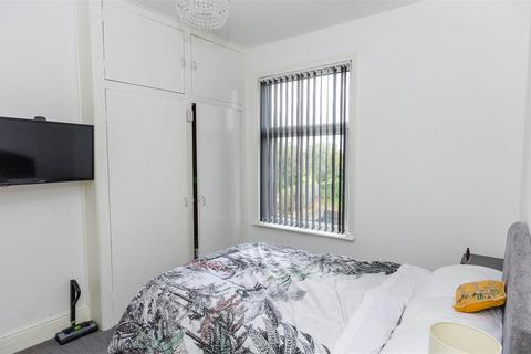 4 Leo Terrace, Withernsea, HU19 2JD