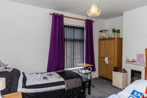 4 Leo Terrace, Withernsea, HU19 2JD