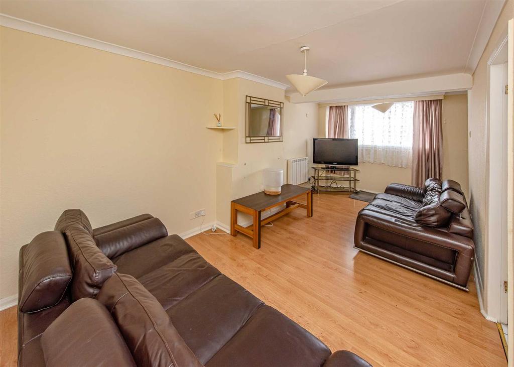 10a Windmill Bank, Wombourne... 2 bed apartment £135,000