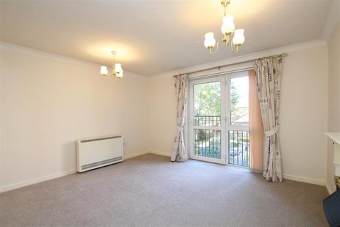 1 bedroom retirement property for sale - Byron Court, Chichester