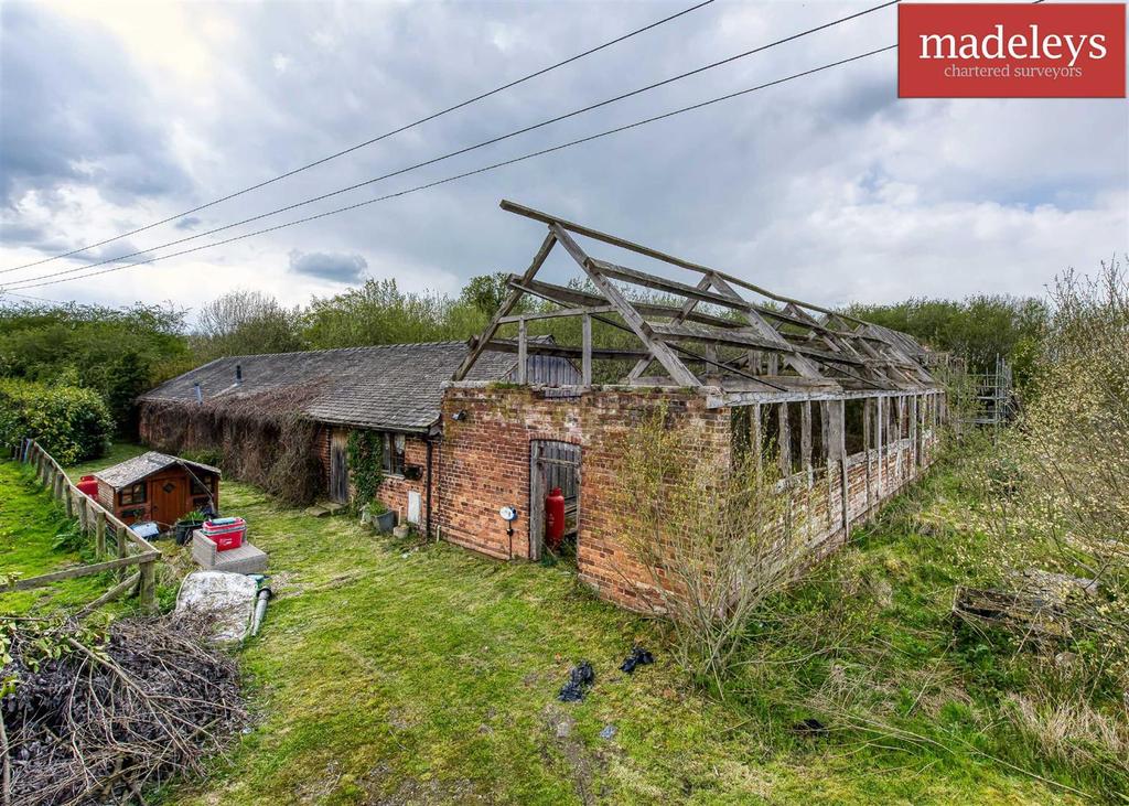 Welshpool 3 bed character property for sale £495,000