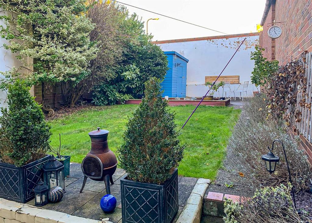 11 Listley Street, Bridgnorth 3 bed terraced house £275,000
