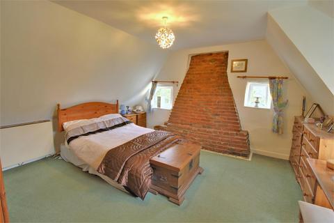 Pears Cottage Corsend Road, Hartpury, Gloucester, GL19 3BP