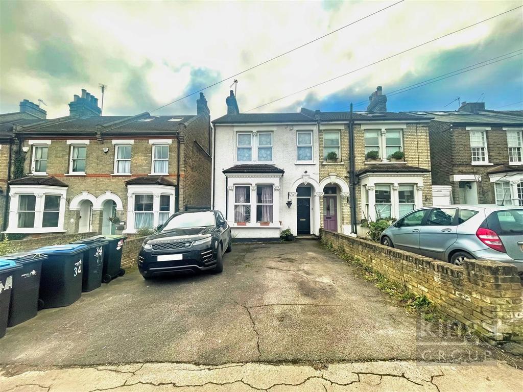 Gordon Hill, Enfield 2 bed £1,500 pcm (£346 pw)