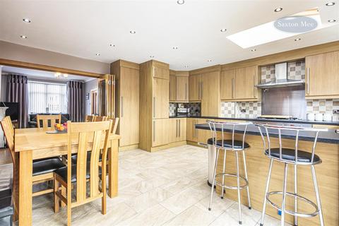 75 Holgate Crescent, Sheffield, S5 9LD