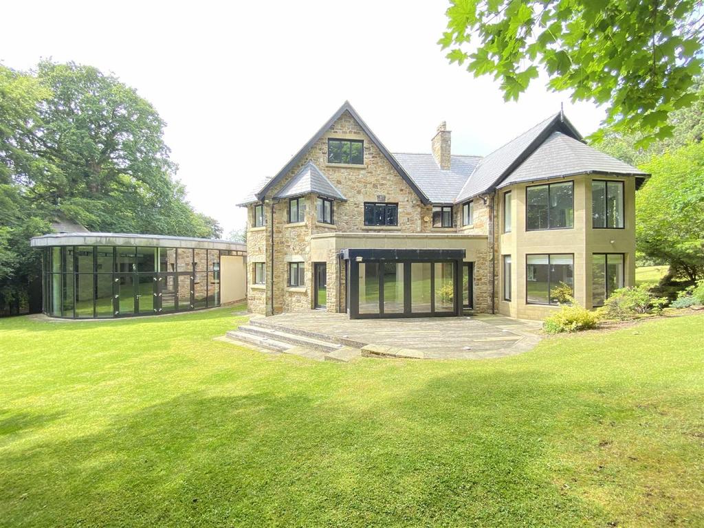 Beechfield Road, Alderley Edge 6 bed detached house £3,200,000