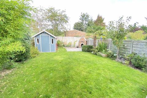 18 Beech Grove, Wilmslow, SK9 5EU