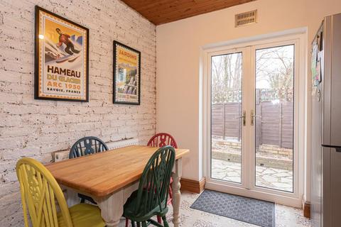 44 Adelphi Road, Epsom, KT17 1JB