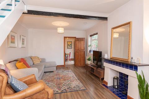 44 Adelphi Road, Epsom, KT17 1JB