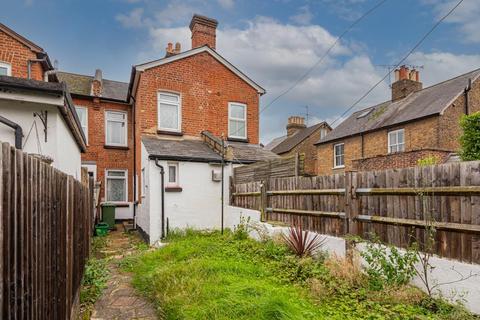 10 Leith Road, Epsom, KT17 1DA