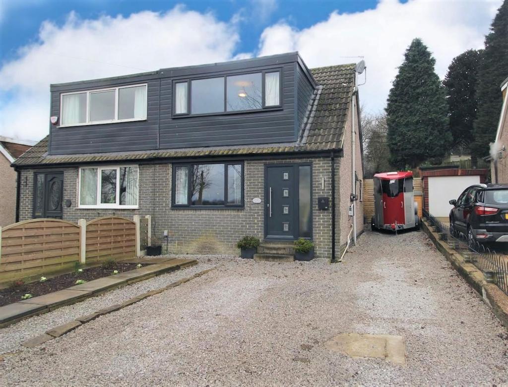 Reevy Avenue, Bradford 4 bed semidetached house for sale £240,000
