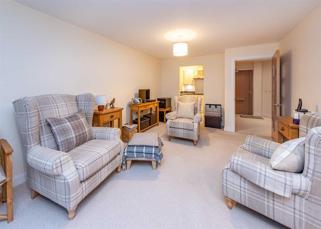 6 Brindley Gardens, Bilbrook... 1 bed apartment £190,000