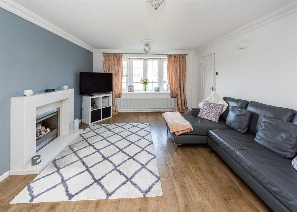 Moors Drive, Coven, Wolverhampton 4 bed detached house £409,950