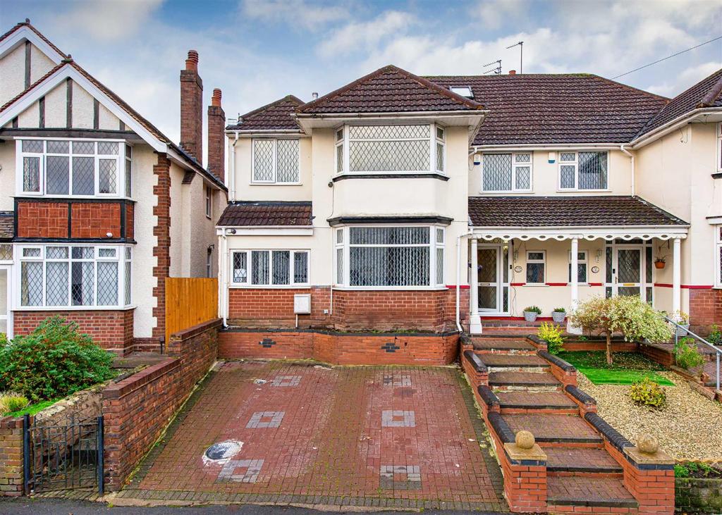 Newbridge Crescent, Newbridge, Wolverhampton 6 bed semidetached house