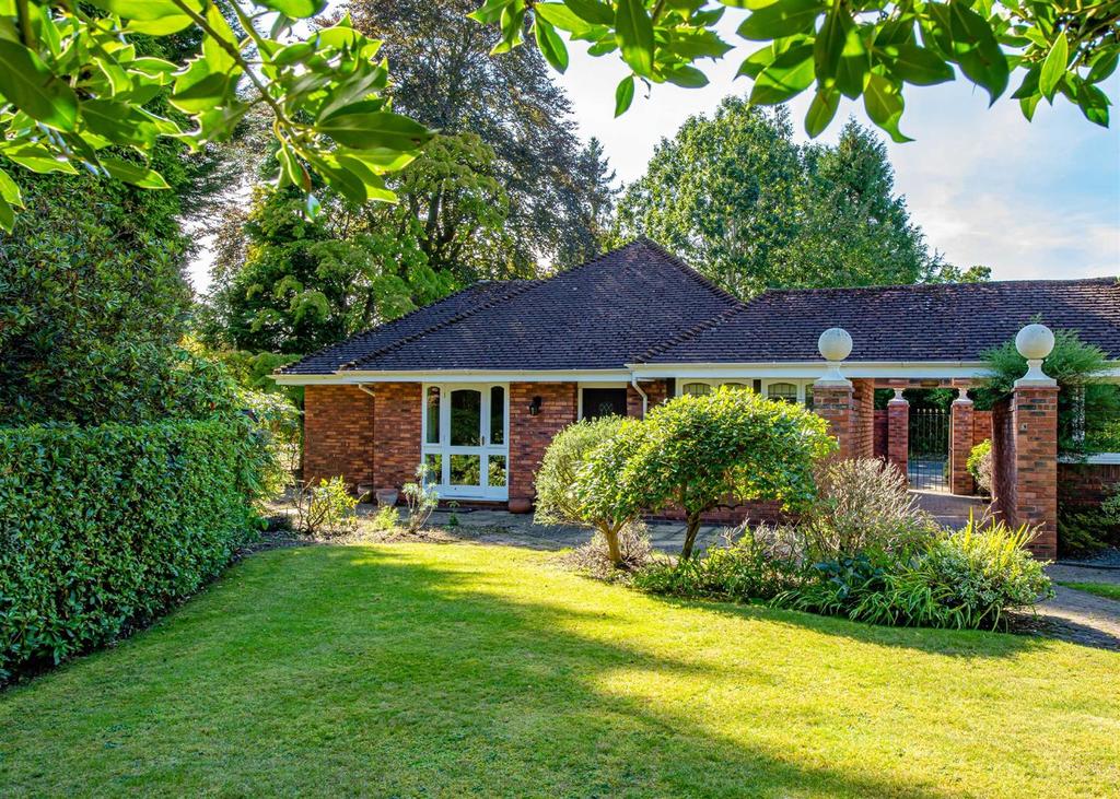 50 The Beeches, Hanover Court Tettenhall, Wolverhampton 2 bed detached