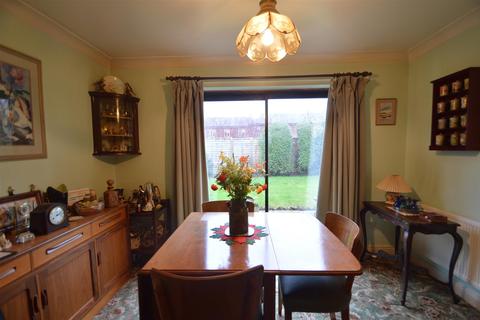 2, Brooklands Brookside, Pontesbury, Shrewsbury, SY5 0QF