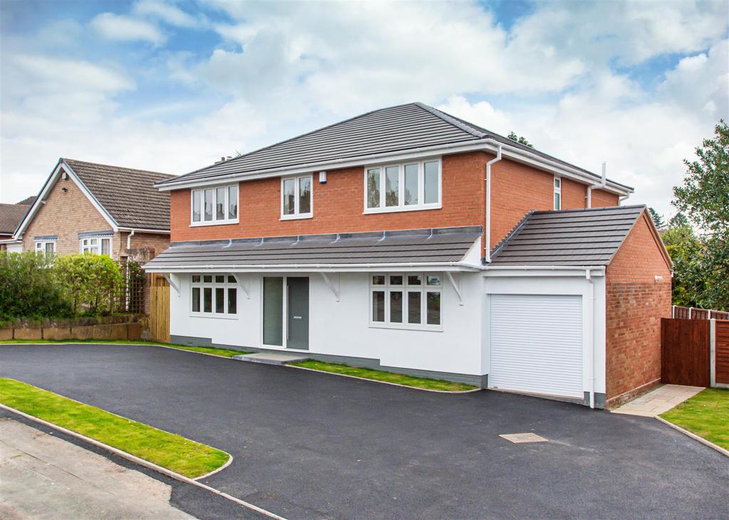 23 Farm Road, Finchfield, Wolverhampton 5 bed detached house £650,000
