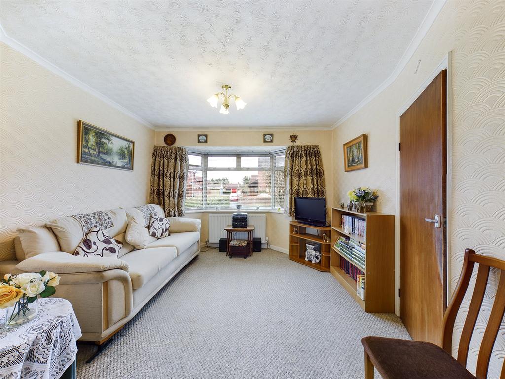 Springwell Gardens, Churchdown... 3 bed semidetached house £280,000