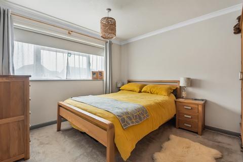 13 Conygar Road, Tetbury, GL8 8YS