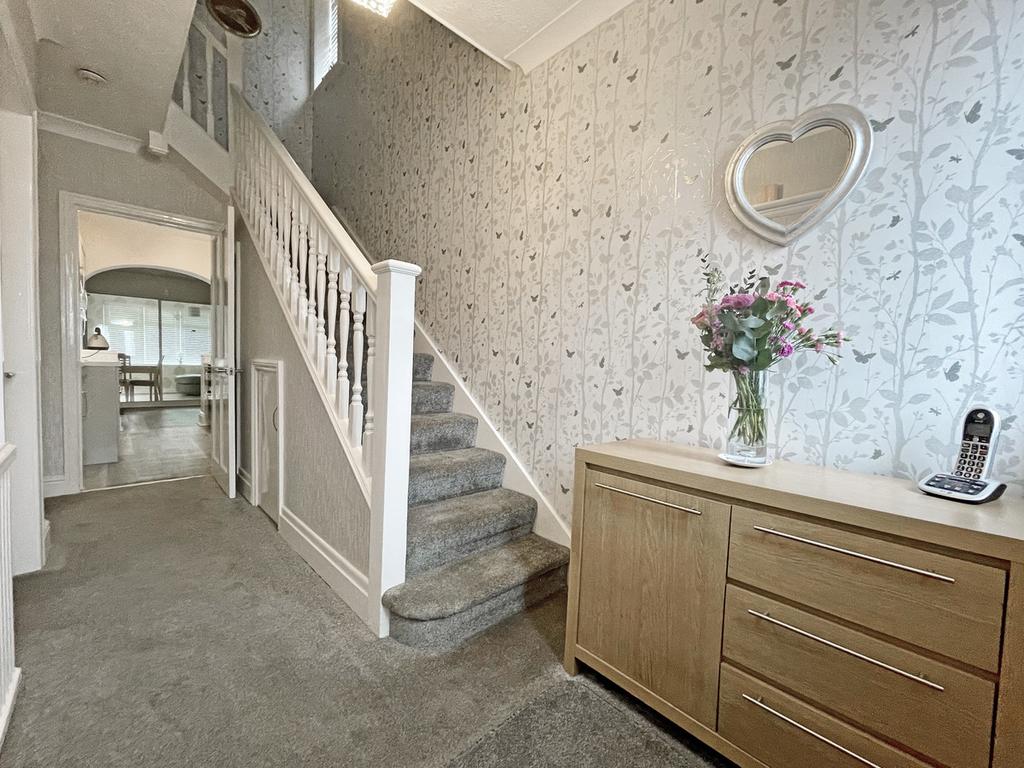 Westbrooke Avenue, Hartlepool, TS25 3 bed semidetached house £169,995