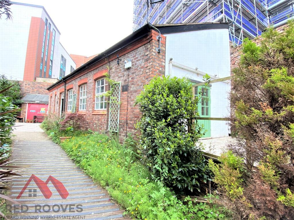 Benson Street, Liverpool, L1 2 bed detached house £250,000