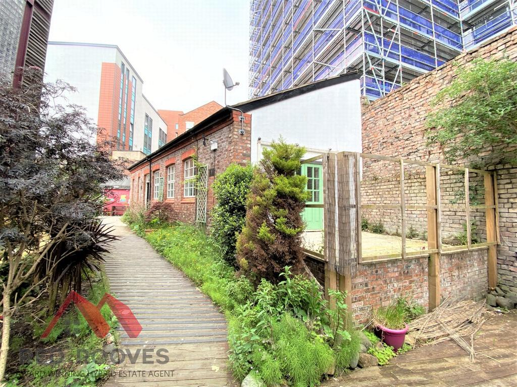 Benson Street, Liverpool, L1 2 bed detached house £250,000