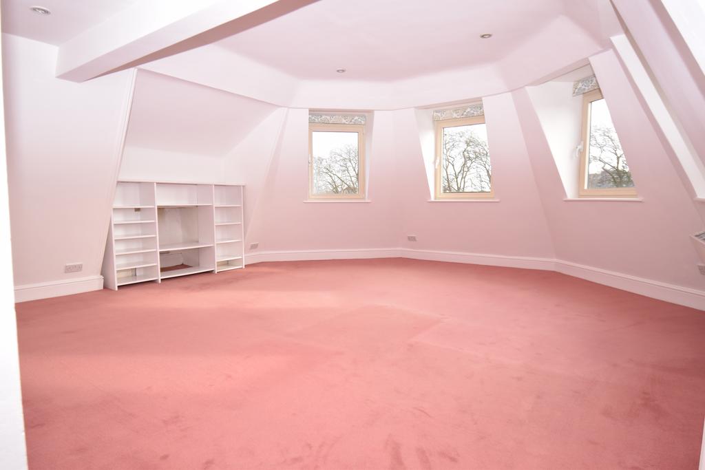 Reception Room (pic 2)
