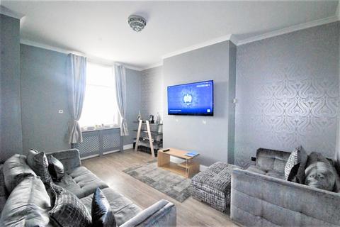 2 bedroom end of terrace house for sale, Gerald Street, South Shields