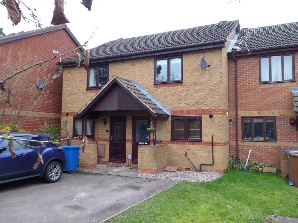 Parklands, Banbury 2 bed terraced house £230,000