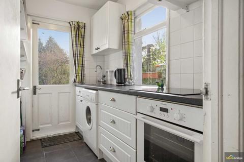 44a Latimer Road, London, E7 0LQ