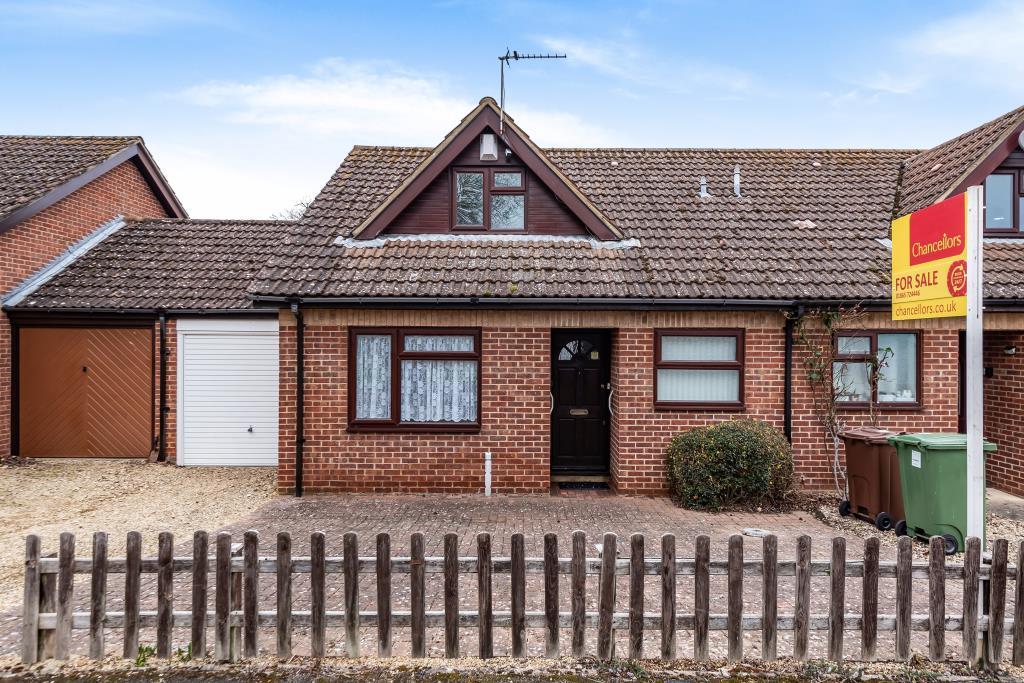 Oxford, Botley, OX2 2 bed semidetached bungalow £300,000