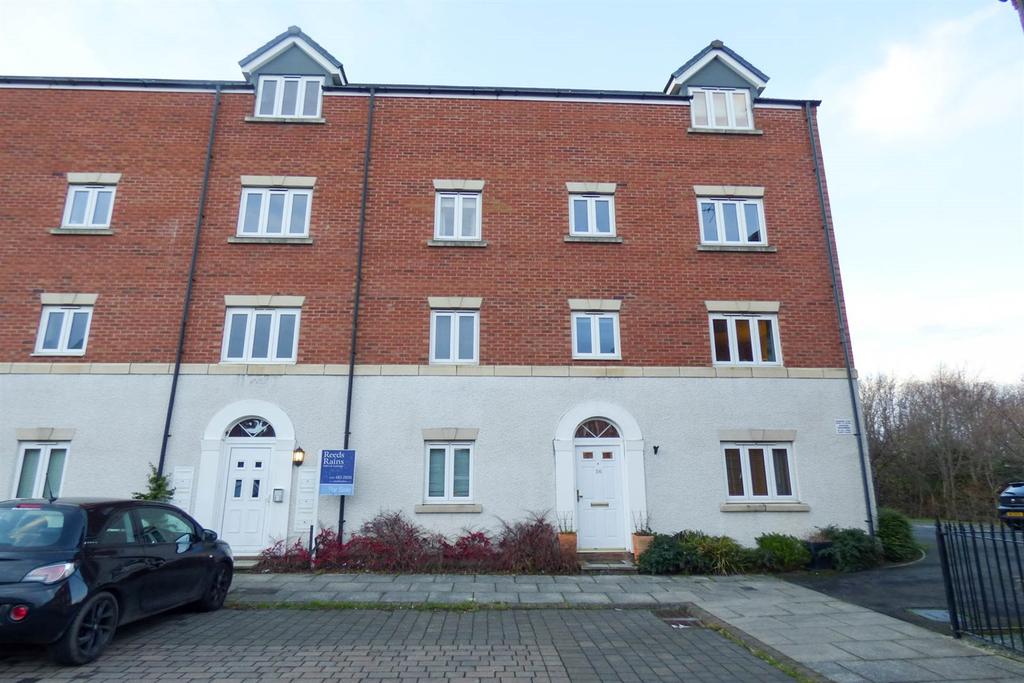 Landfall Drive, Hebburn 2 bed flat £550 pcm (£127 pw)