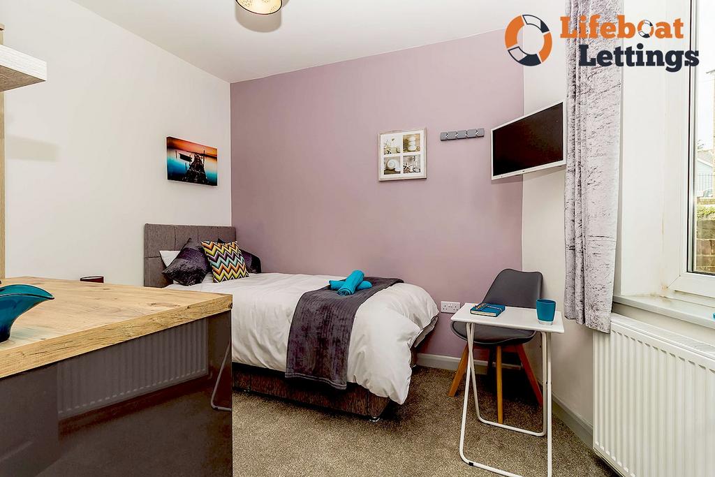 Bedroom 1b
