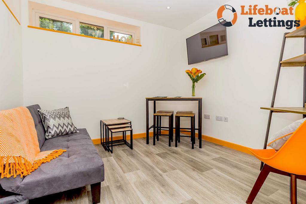 Shared lounge 1