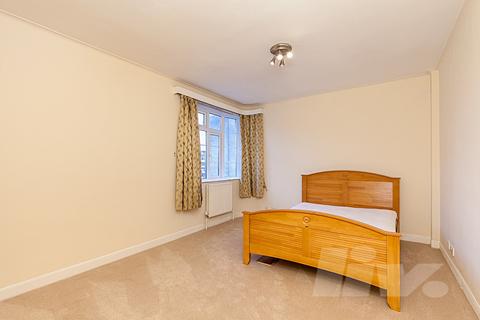 4 bedroom apartment to rent, Adelaide Road, London NW3