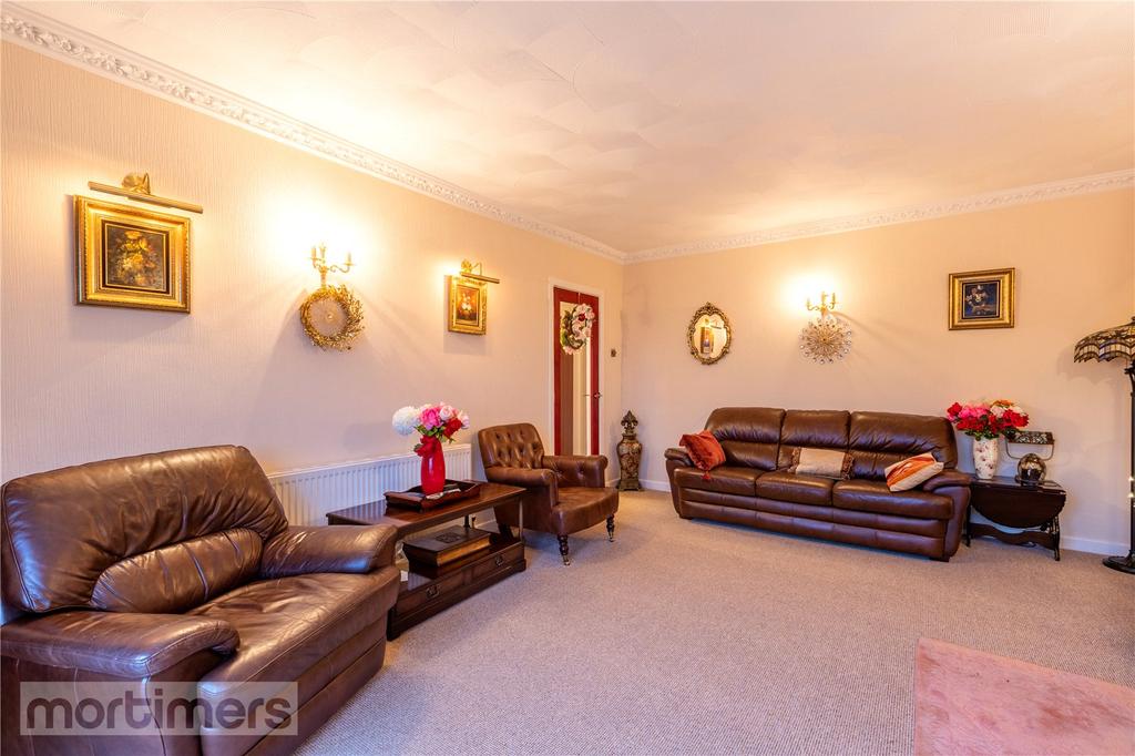 Beaver Close, Wilpshire, Blackburn, BB1 4 bed detached house £295,000