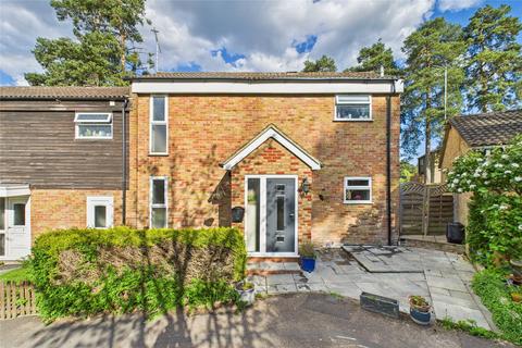3 bedroom end of terrace house for sale, Bywood, Bracknell, Berkshire, RG12