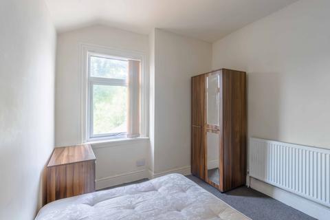 1 bedroom in a house share to rent, Wheelwright Road, Erdington, Birmingham