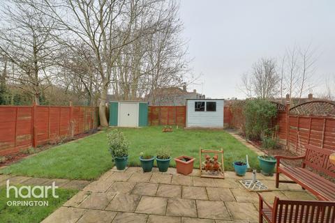 12 Mickleham Close, Orpington, BR5 2SN