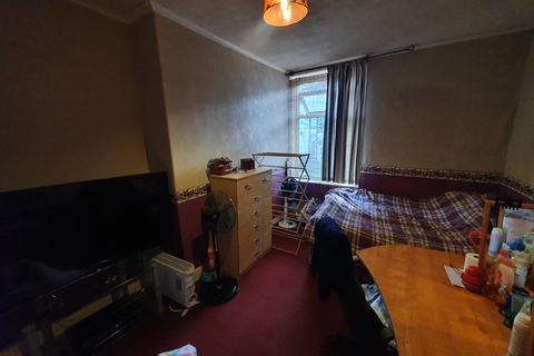 2 bedroom terraced house for sale, Melrose Street, Halifax, HX3