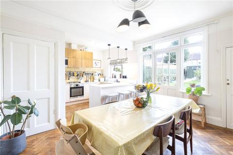 30 Nutfield Road, Thornton Heath, CR7 7DL