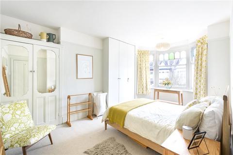 30 Nutfield Road, Thornton Heath, CR7 7DL