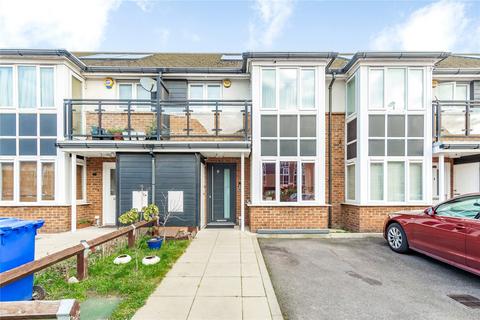 3 bedroom terraced house for sale, Griffiths Road, Purfleet-on-Thames, Essex, RM19