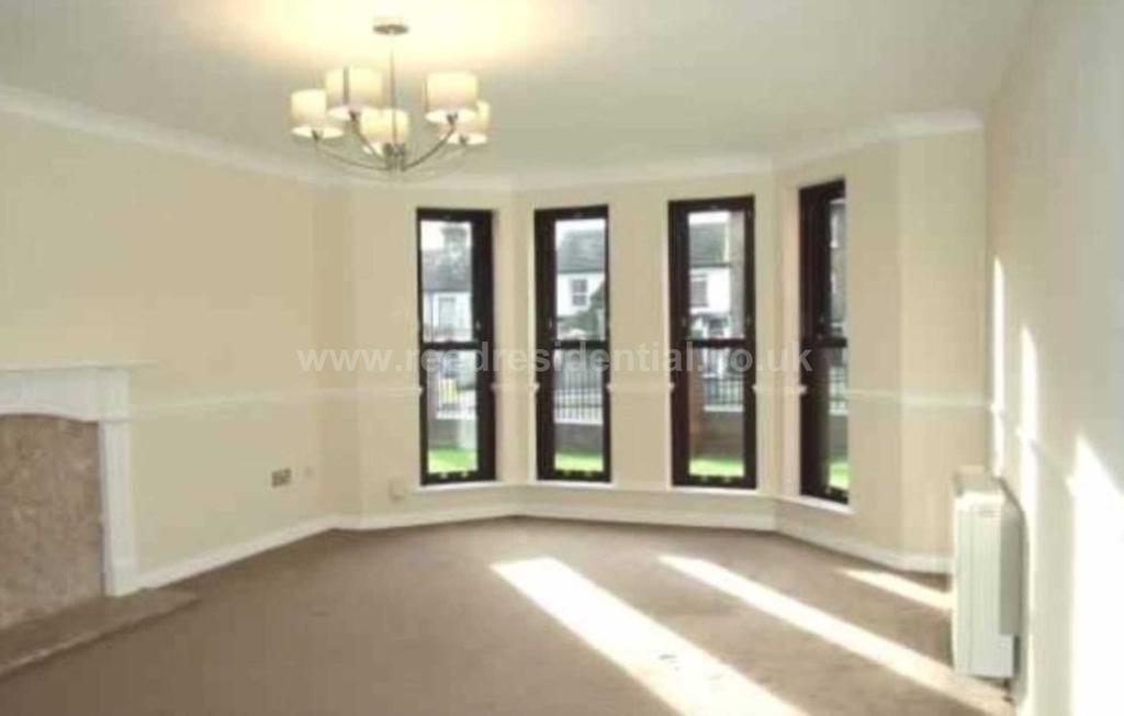 Marks Court, Southchurch 1 bed flat £160,000