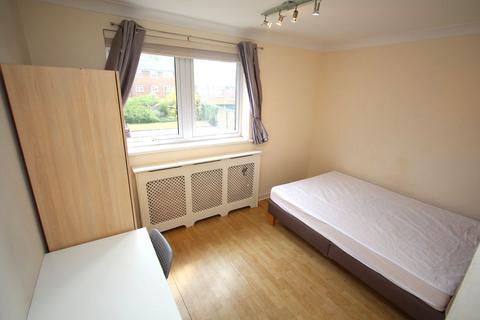 3 bedroom flat to rent, 6 Palace Road, Kingston upon Thames KT1