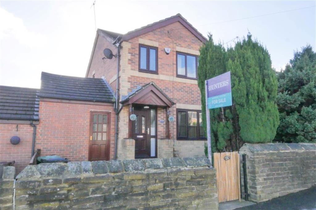 Valley Road, Pudsey, Leeds, LS28 9EU 3 bed semidetached house £250,000